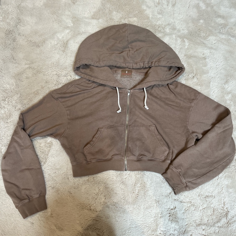 Cropped hoodie